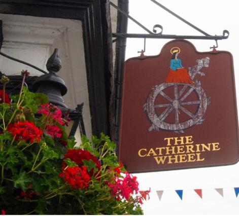 The Catherine Wheel Wetherspoon Hotel Henley-on-Thames Exterior foto